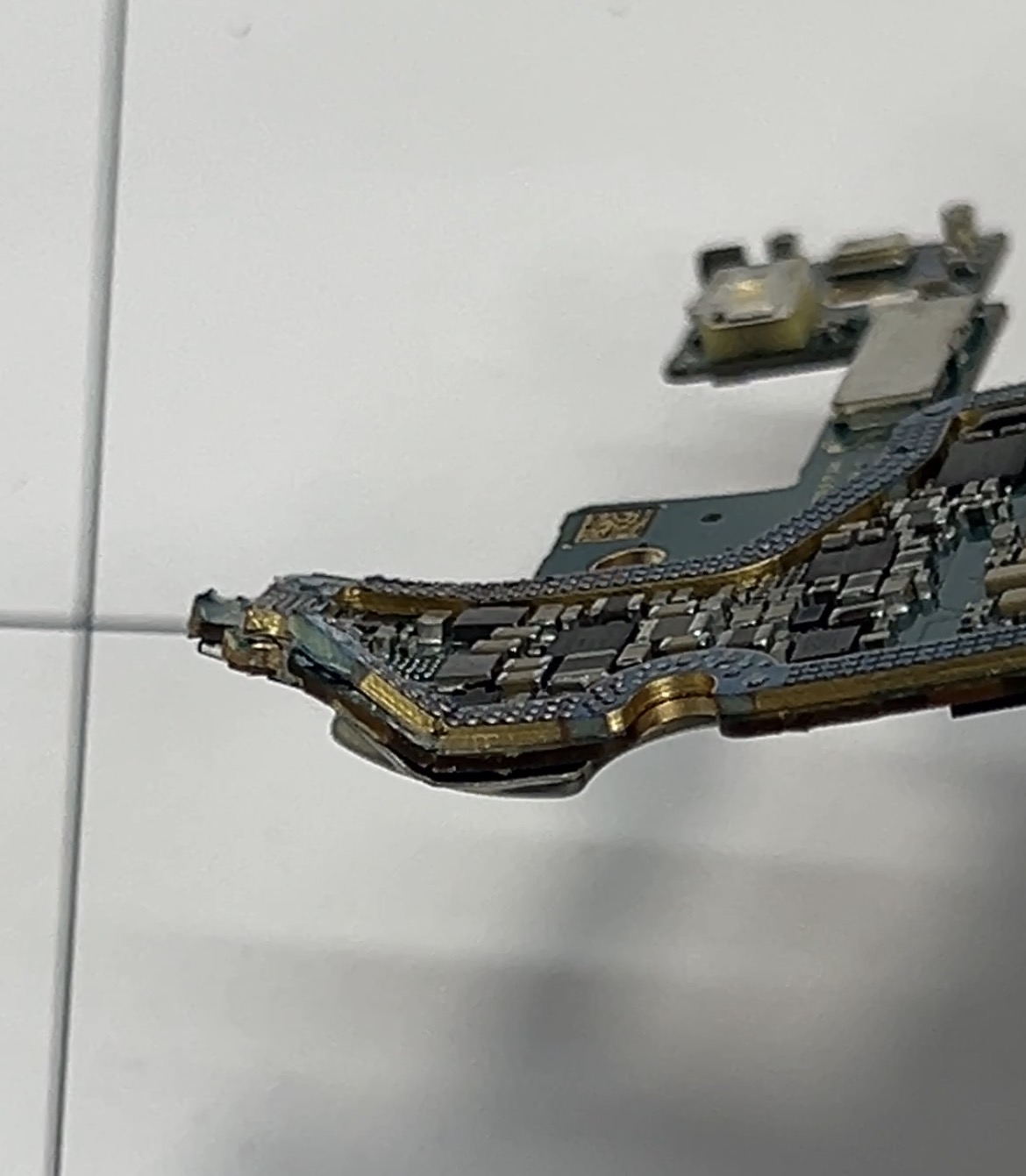 Samsung Galaxy S10+ completamente doblado